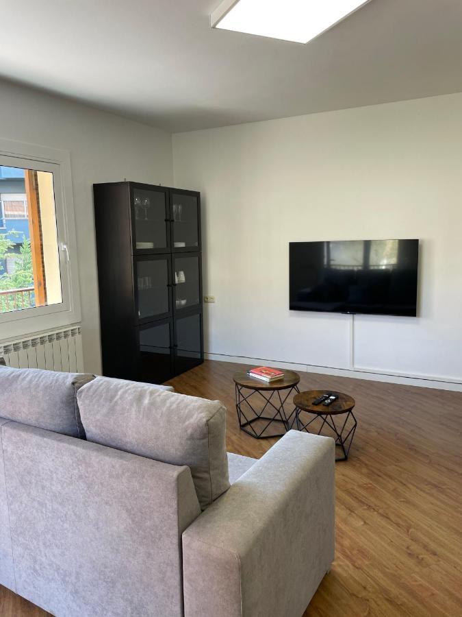 Apartamento Centrico En Berga - Alberga Eksteriør billede
