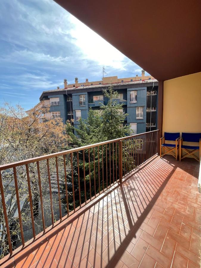 Apartamento Centrico En Berga - Alberga Eksteriør billede